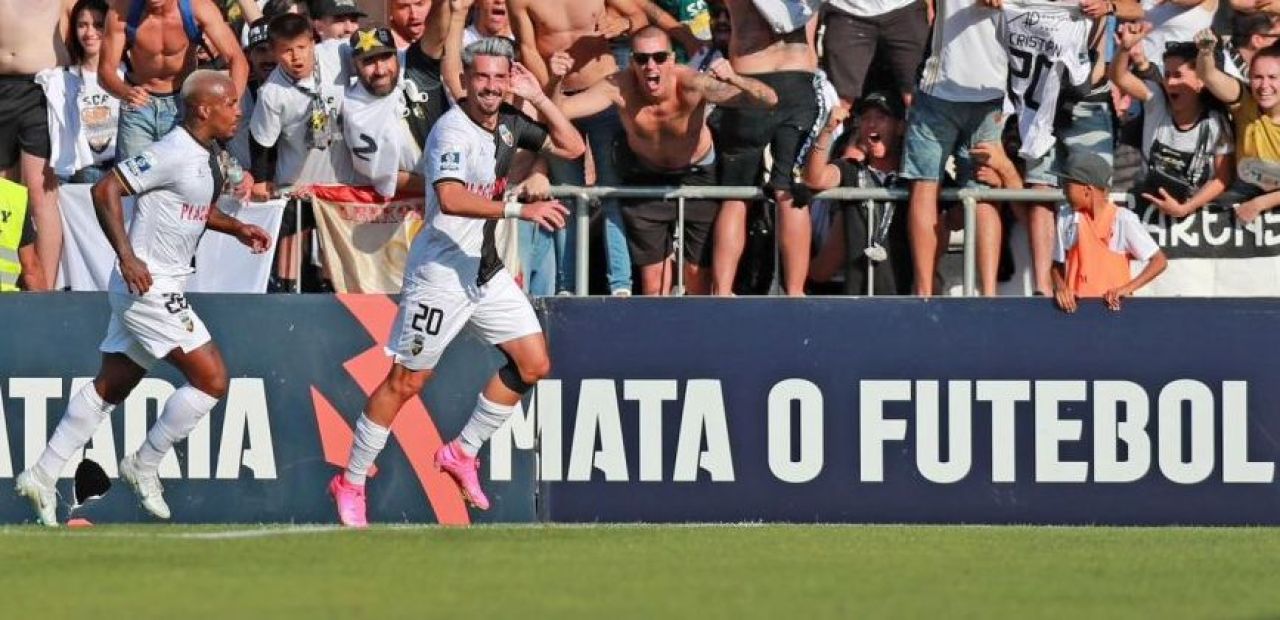 Românul comparat în Portugalia cu Cristiano Ronaldo, sezon de vis: ”dublă” în ultima etapă și promovare!_3