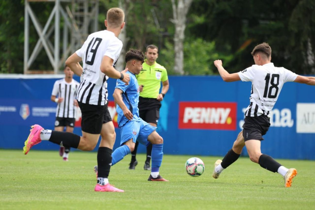 U Cluj a devenit azi campioana României după ce a învins-o pe Steaua în finala Ligii Elitelor! Thriller decis la loviturile de departajare_3