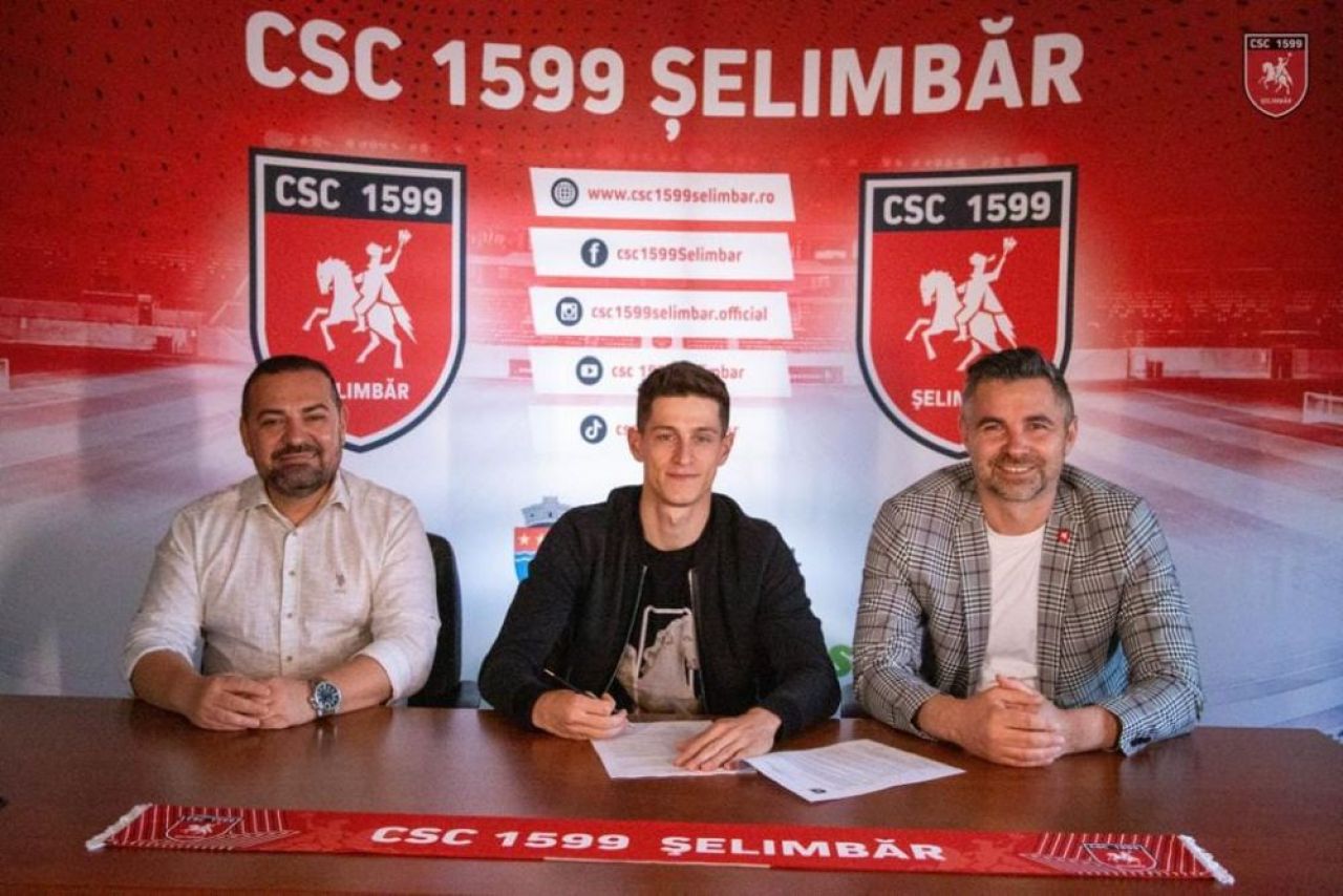 Claudiu Niculescu transferă fără număr la CSC 1599 Șelimbăr! Au semnat un francez, un neamț și un spaniol_3