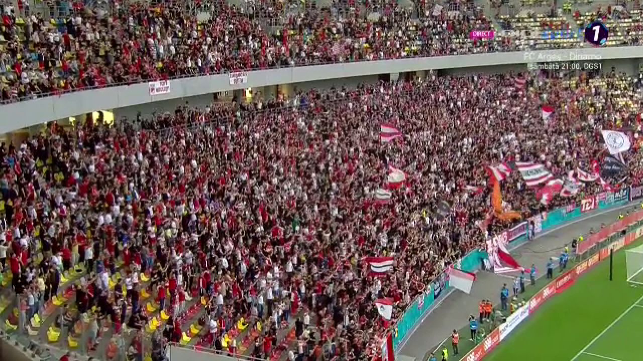 Atmosferă nebună la Dinamo - FC Argeș! Fanii dinamoviști au făcut spectacol total pe Arena Națională_32