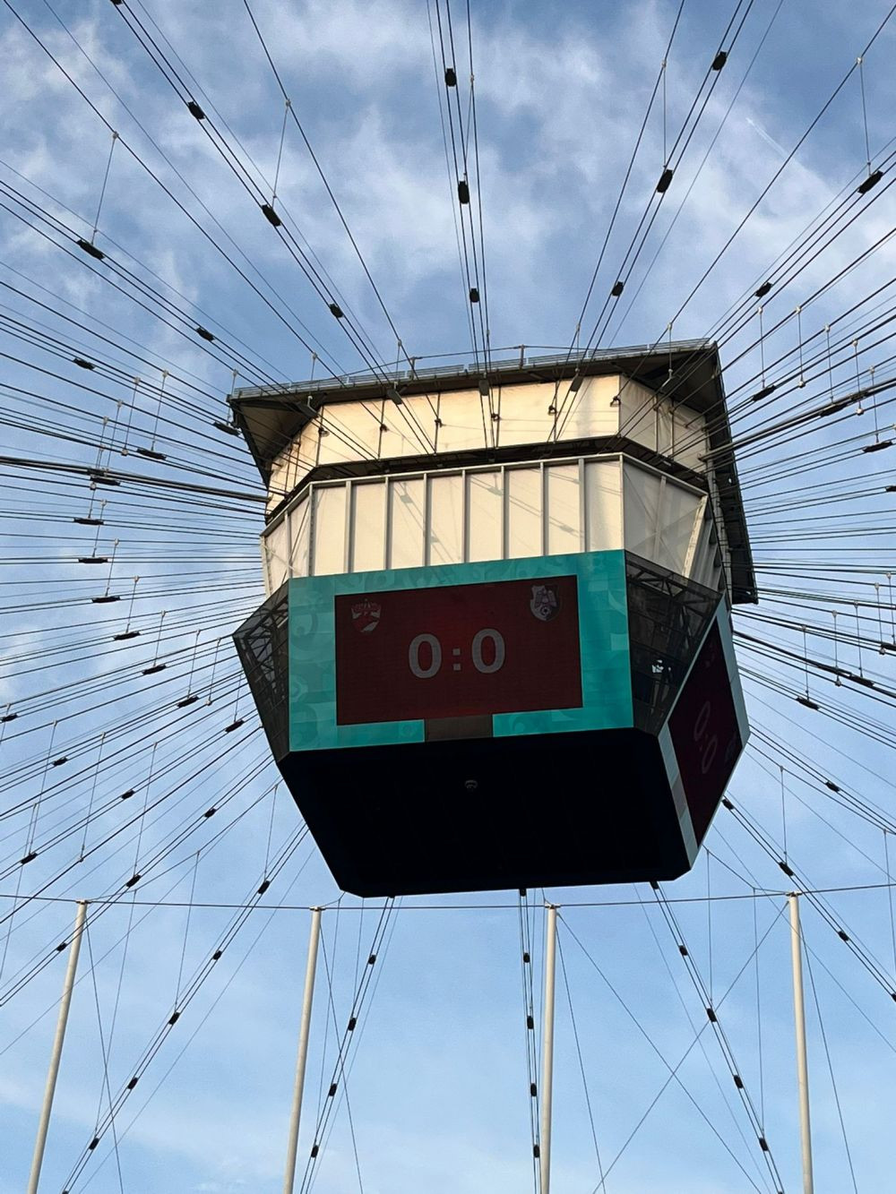 Dinamoviștii, banner cu venin trimis spre fanii lui FC Argeș _11