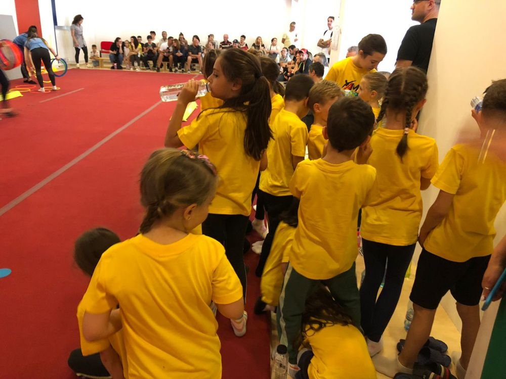 Academia Marian Drăgulescu. Cum arată o ședință de pregătire la baza sportivă a fostului mare gimnast al României_3