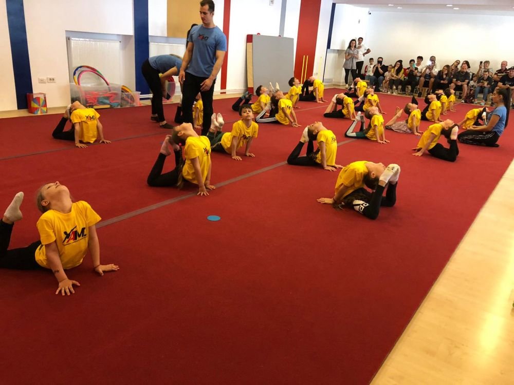 Academia Marian Drăgulescu. Cum arată o ședință de pregătire la baza sportivă a fostului mare gimnast al României_12