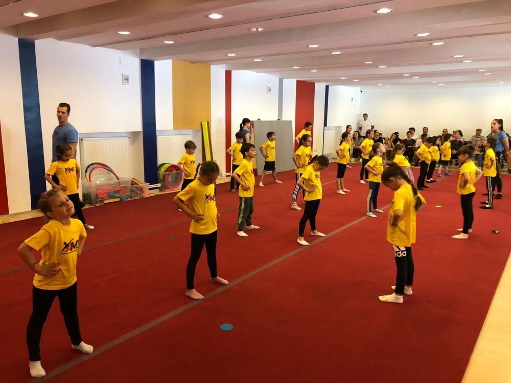 Academia Marian Drăgulescu. Cum arată o ședință de pregătire la baza sportivă a fostului mare gimnast al României_13