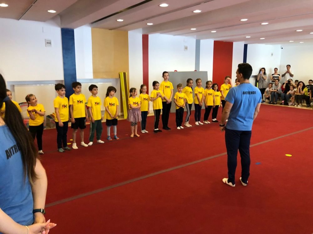 Academia Marian Drăgulescu. Cum arată o ședință de pregătire la baza sportivă a fostului mare gimnast al României_22