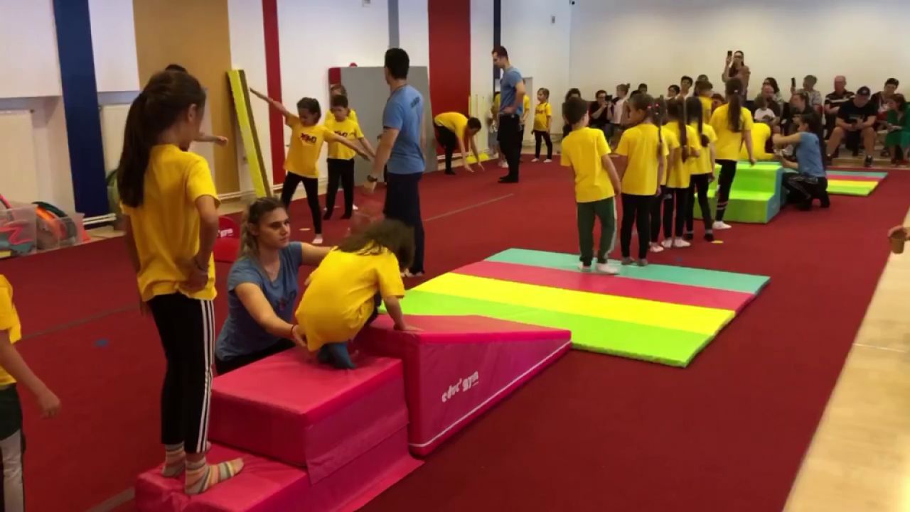 Academia Marian Drăgulescu. Cum arată o ședință de pregătire la baza sportivă a fostului mare gimnast al României_34