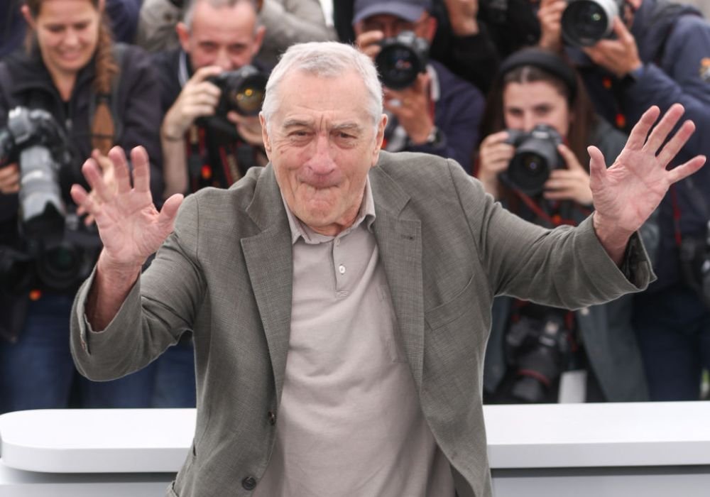 Trei filme cu Robert De Niro pe care trebuie să le vezi: War with Grandpa, Machete Kills, What Just Happened sunt pe VOYO_4