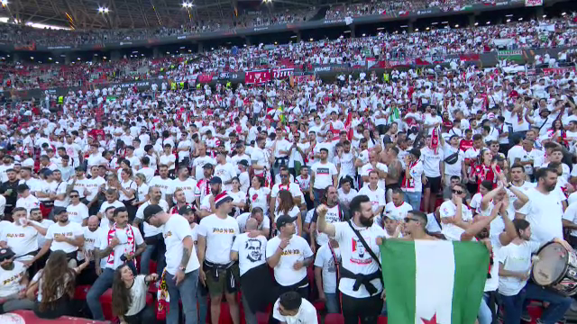 Show total la Sevilla - AS Roma! Atmosferă nebună în tribune la finala Europa League_25