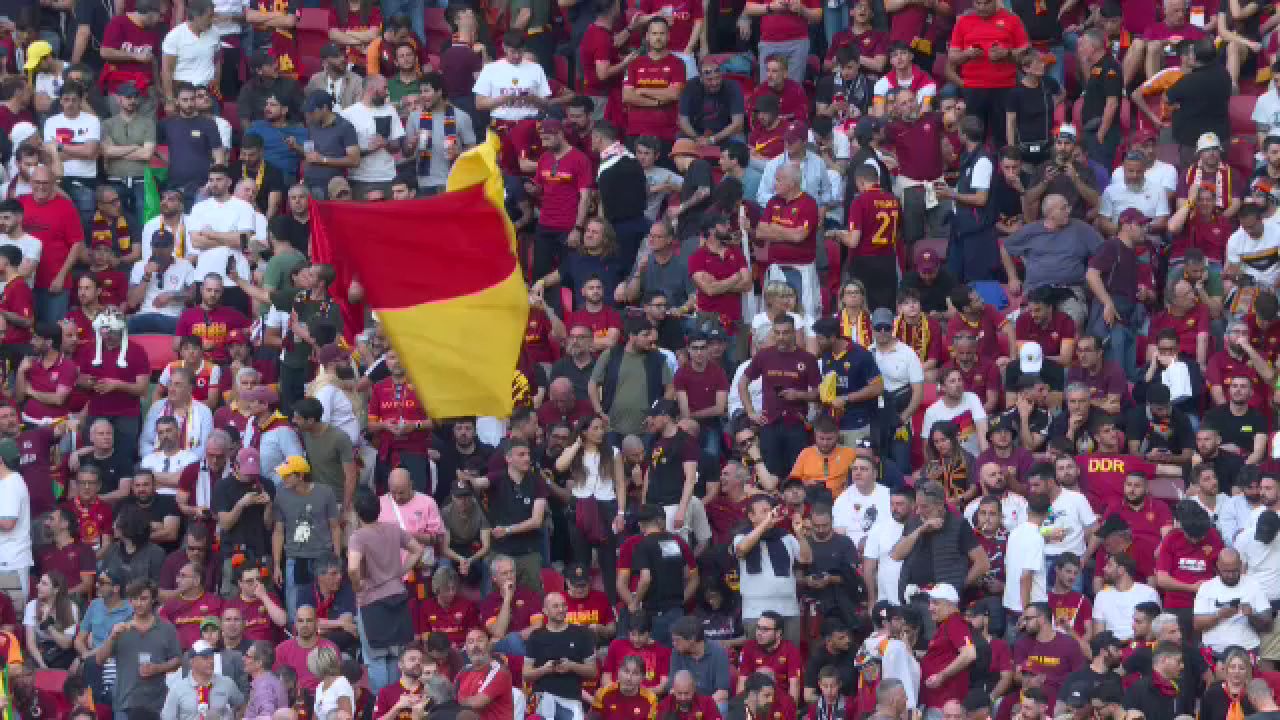Show total la Sevilla - AS Roma! Atmosferă nebună în tribune la finala Europa League_29