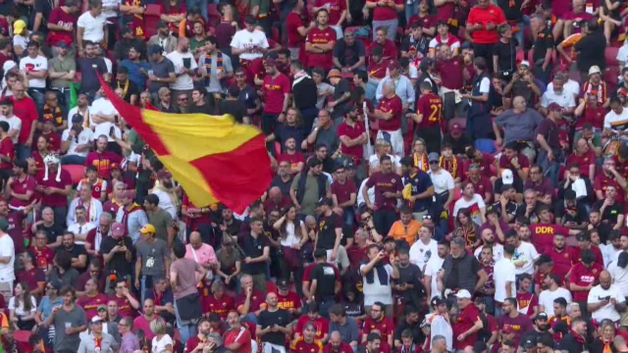 Show total la Sevilla - AS Roma! Atmosferă nebună în tribune la finala Europa League_30