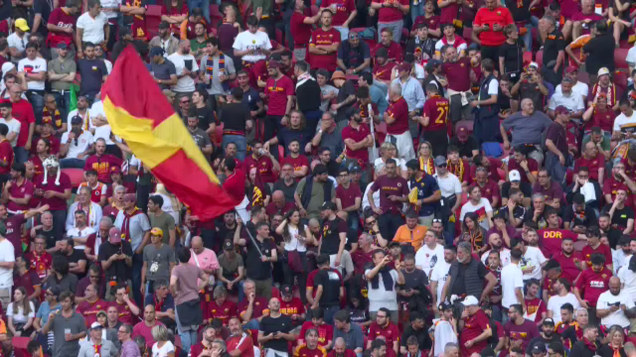 Show total la Sevilla - AS Roma! Atmosferă nebună în tribune la finala Europa League_31