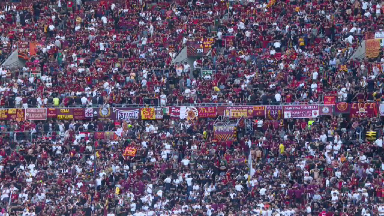 Show total la Sevilla - AS Roma! Atmosferă nebună în tribune la finala Europa League_33