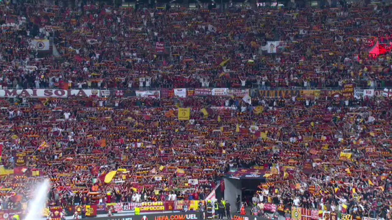Fanii Romei sunt bestiali! Ce au putut face pe Stadio Olimpico, în timpul finalei Europa League_6