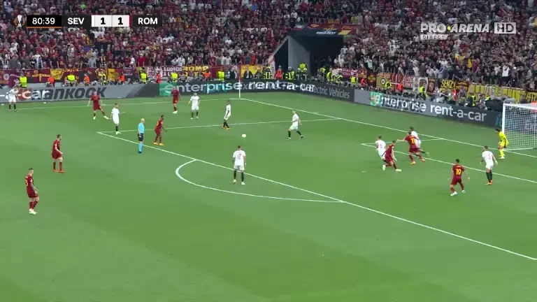 Finala Europa League: Sevilla - AS Roma 1-1 | Penalty cerut de italieni după un henț al lui Fernando! Din camera VAR s-a decis că nu e henț