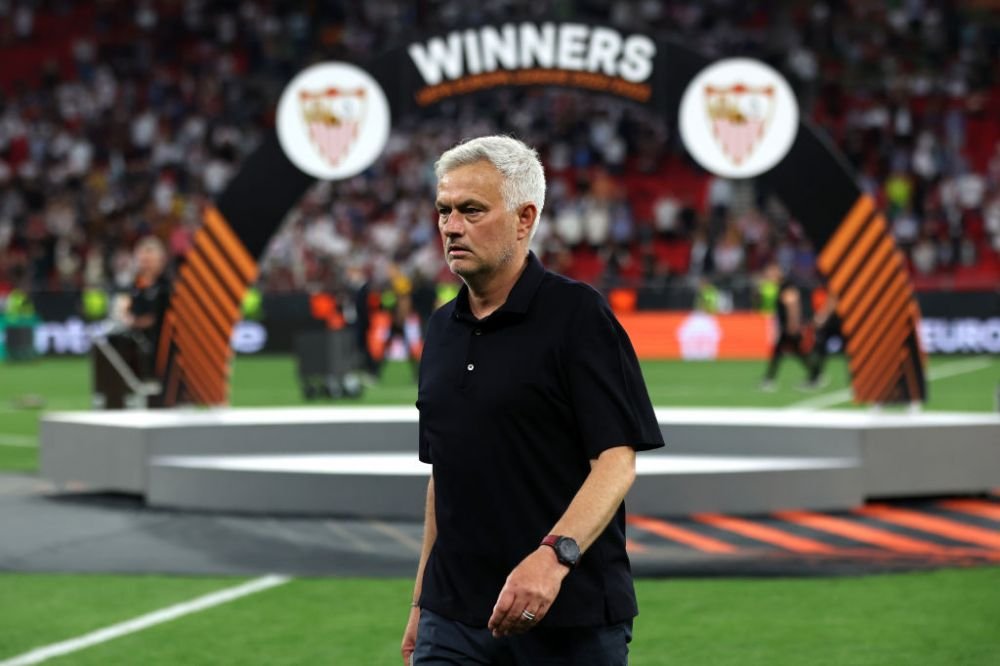 Locul doi nu e pentru el! Jose Mourinho a aruncat medalia imediat după ce a primit-o! Ce a spus după prima finală pierdută _5