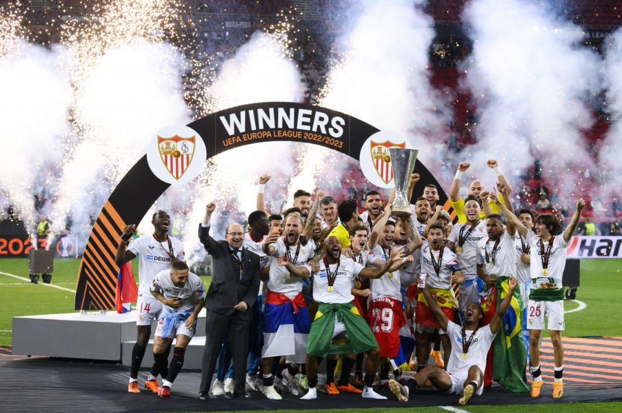 Imagini de colecție de la Budapesta! Bucurie fără margini pentru Sevilla, după finala Europa League_2