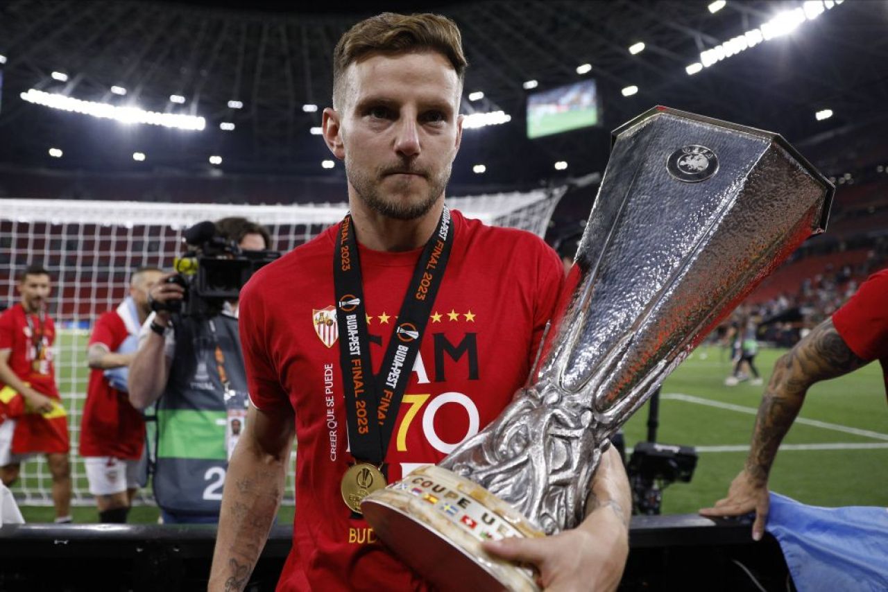 Imagini de colecție de la Budapesta! Bucurie fără margini pentru Sevilla, după finala Europa League_4