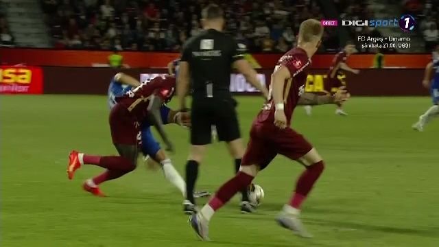 Controversă în CFR Cluj - FC U Craiova! Juan Bauza, eliminat în meciul crucial pentru Europa_7