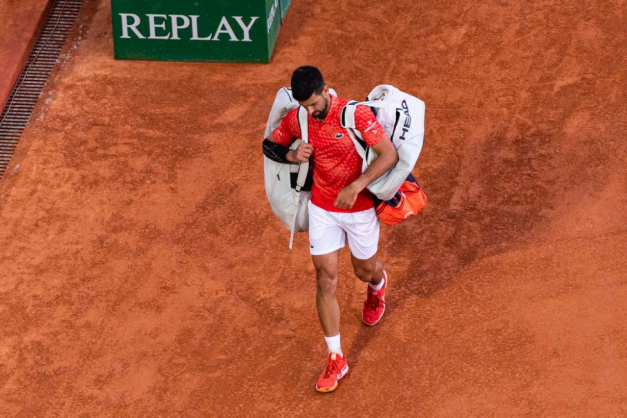 Se joacă și fără fileu la Roland Garros! Punct uluitor între Djokovic și Davidovich Fokina_2