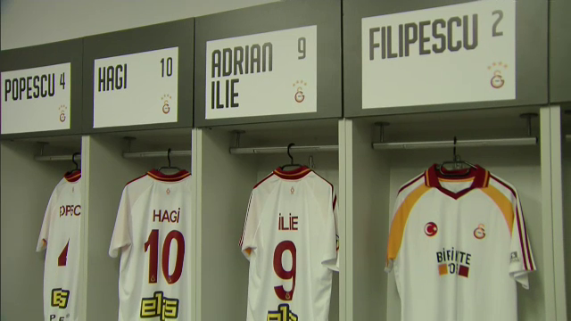Nebunie la Cluj, înainte de România - Galatasaray! „Tricolorii” au „încins” un teqball + Cum arată vestiarele_33