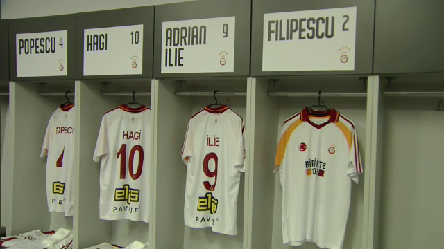 Nebunie la Cluj, înainte de România - Galatasaray! „Tricolorii” au „încins” un teqball + Cum arată vestiarele_35