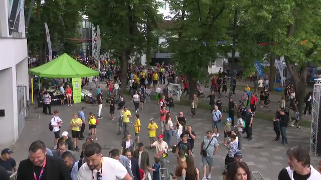 Nebunie la Cluj, înainte de România - Galatasaray! „Tricolorii” au „încins” un teqball + Cum arată vestiarele_51