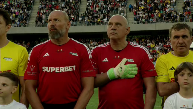 „Tancul” Bogdan Stelea! Formă de vis pentru fostul portar, prezent la România All Stars - Galatasaray Legends_15
