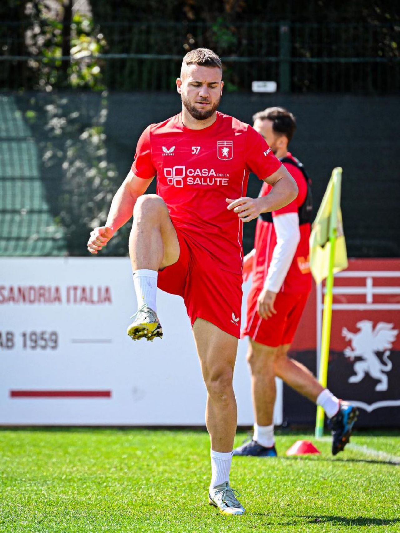 Pușcaș, la reducere! Adevărata sumă plătită de Genoa pentru transferul atacantului român_3