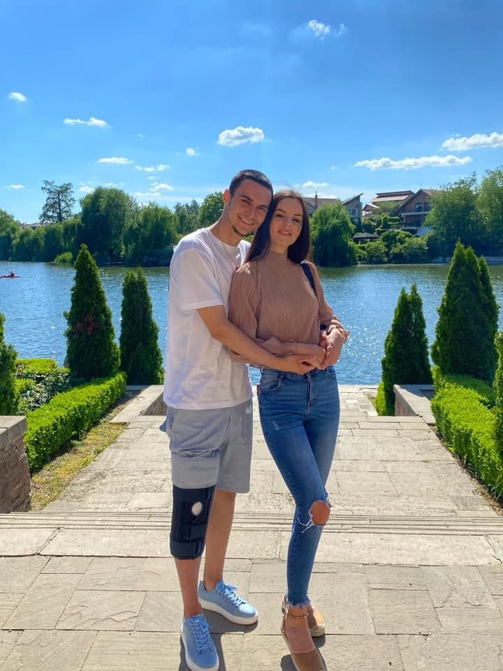 Adrian Șut s-a căsătorit și nu a uitat de FCSB nici în ziua nunții! Soția închizătorului a fost de o frumusețe rară_11