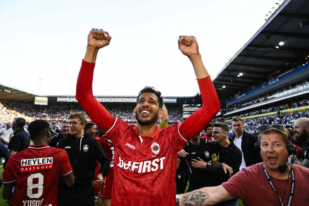 Final nebun în campionatul Belgiei, unde trei echipe se băteau la titlu înainte de ultima etapă_7