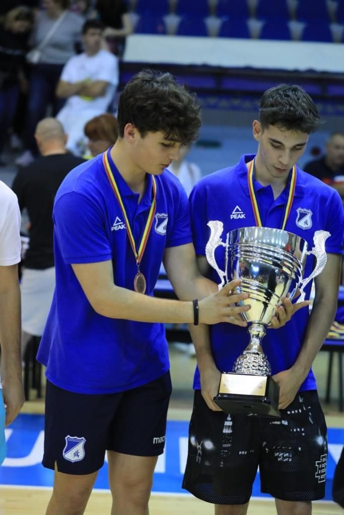 Soluție dinspre FRH pentru juniori: echipă la facultate și campionat puternic de tineret! Interviu cu Adrian Iacobini, directorul CSU ASE_4