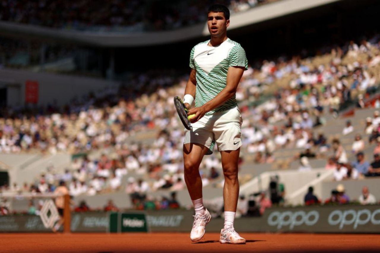 Bestial! Alcaraz n-a avut milă de Tsitsipas și l-a bătut în timp record. „A fost aproape rușinos”_6