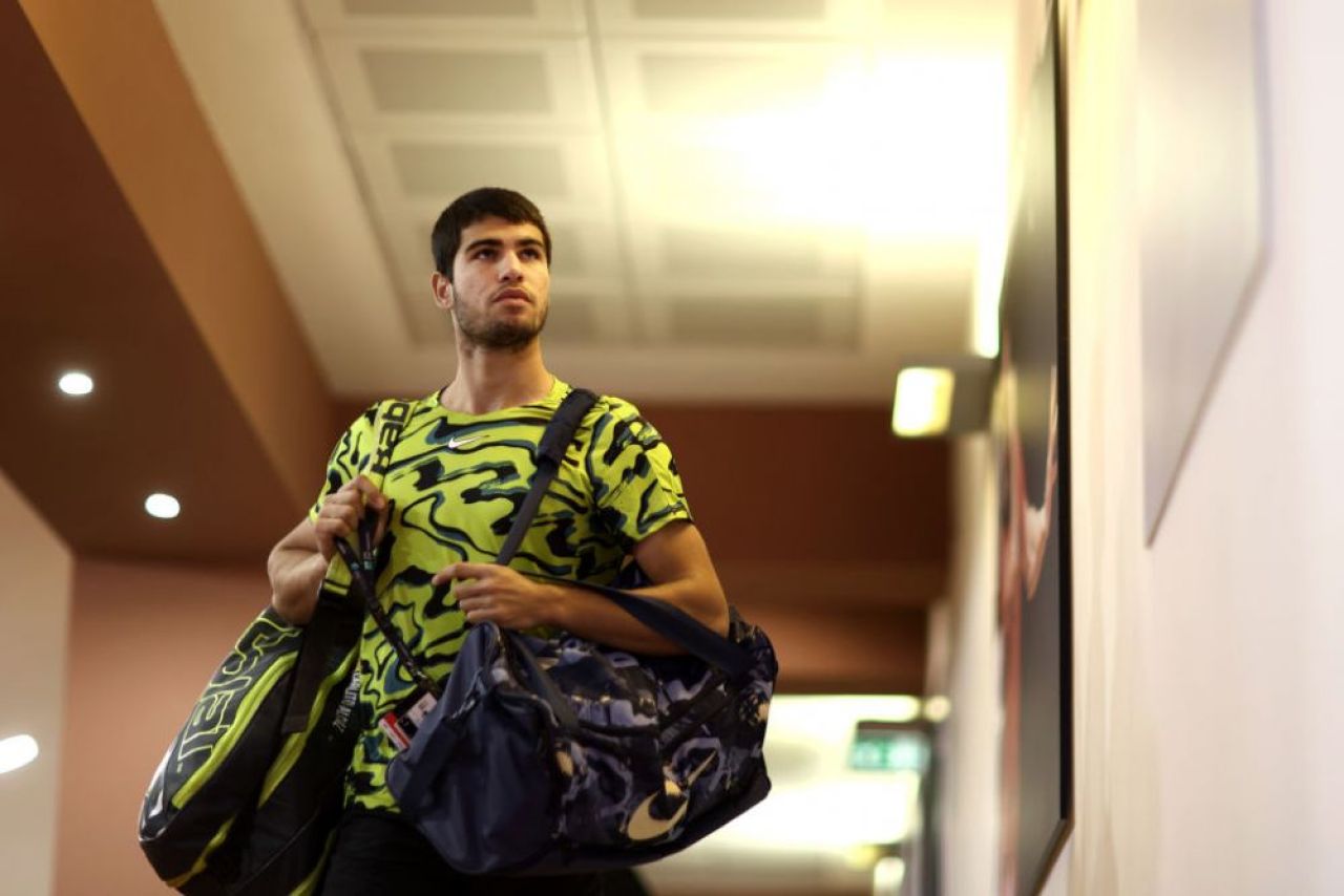 Bestial! Alcaraz n-a avut milă de Tsitsipas și l-a bătut în timp record. „A fost aproape rușinos”_7