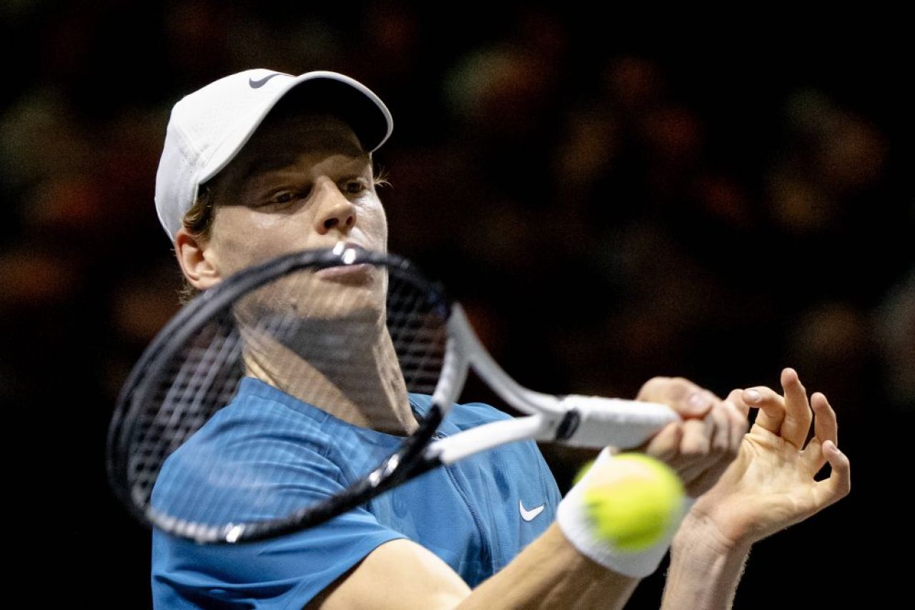 Bestial! Alcaraz n-a avut milă de Tsitsipas și l-a bătut în timp record. „A fost aproape rușinos”_37