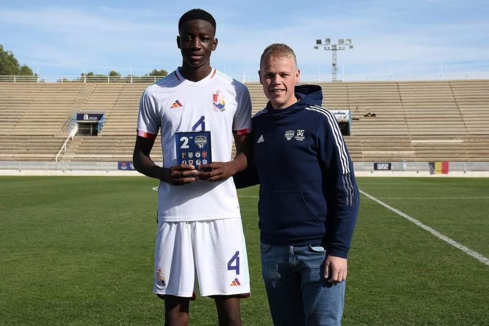 A fost aproape de FCSB după ce a jucat la Poli Timișoara și CS Otopeni, iar acum fiul său este căpitanul naționalei Belgiei! ”Un mare talent”_14