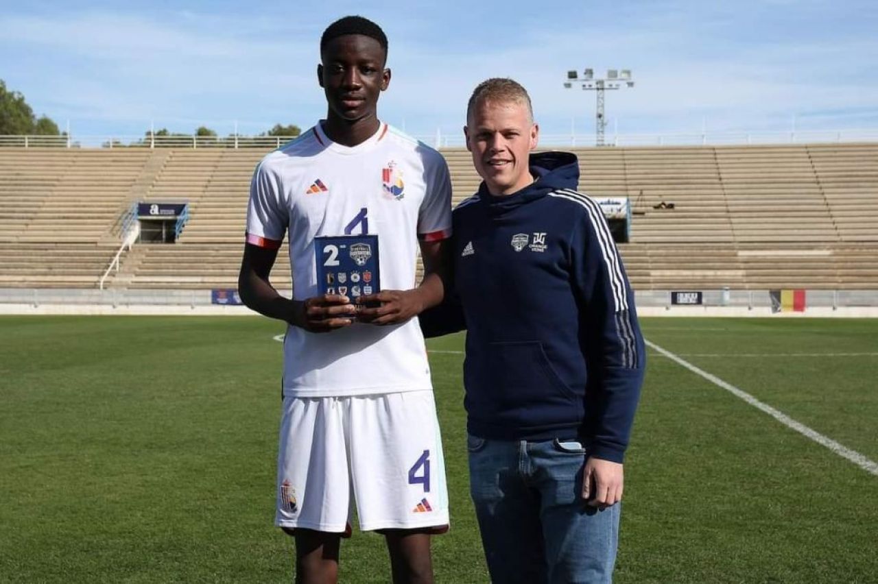 A fost aproape de FCSB după ce a jucat la Poli Timișoara și CS Otopeni, iar acum fiul său este căpitanul naționalei Belgiei! ”Un mare talent”_14