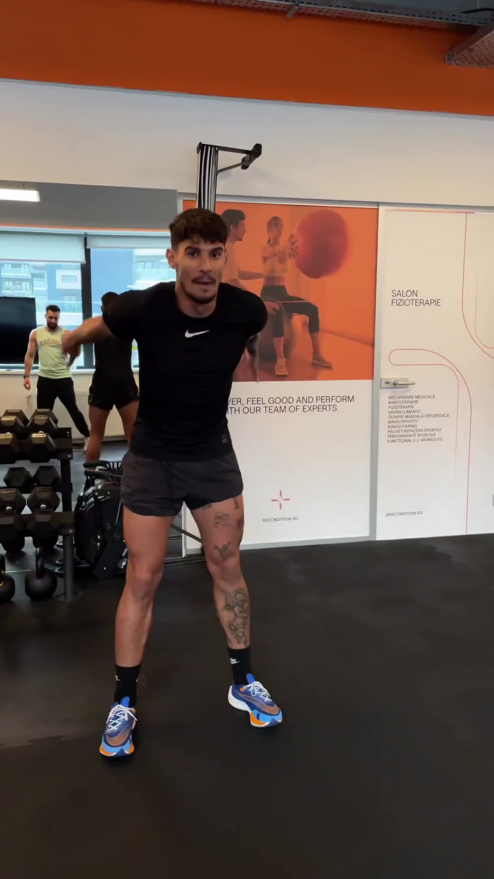 FCSB n-are nevoie de Arnold, îl are pe Schwarzenegger! Jucătorul care l-a „șocat” pe Marius Șumudică: „M-am speriat!” _8