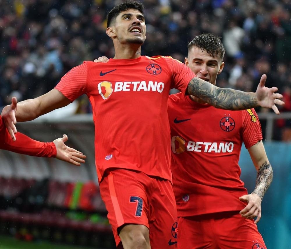 FCSB n-are nevoie de Arnold, îl are pe Schwarzenegger! Jucătorul care l-a „șocat” pe Marius Șumudică: „M-am speriat!” _41