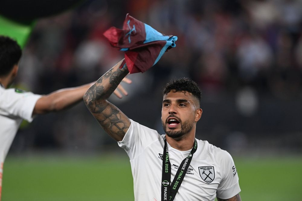 Cine este primul jucător care a câștigat toate cele 5 trofee UEFA_2