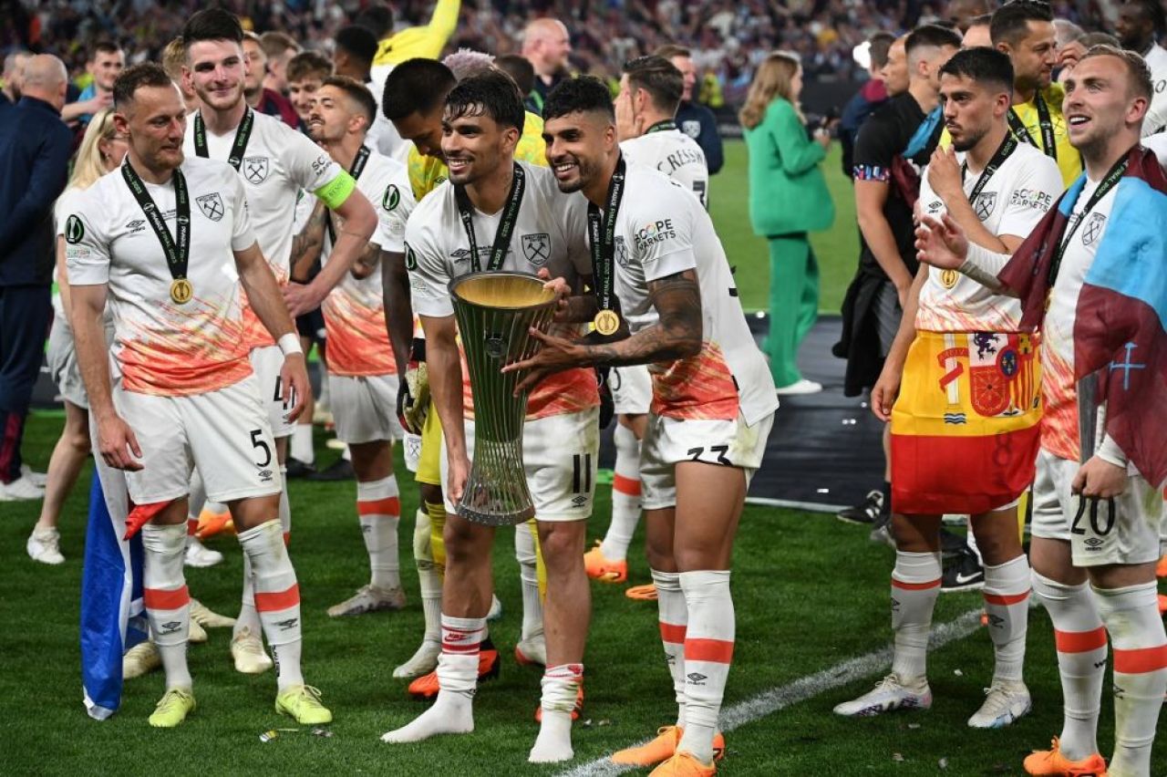 Cine este primul jucător care a câștigat toate cele 5 trofee UEFA_3
