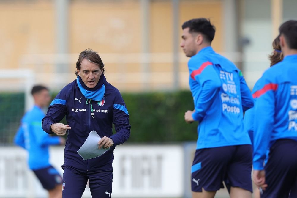 Goana după fotbalistul român ignorat la națională! Este dorit de patru echipe din Serie A: ”Al centro del mercato”_26