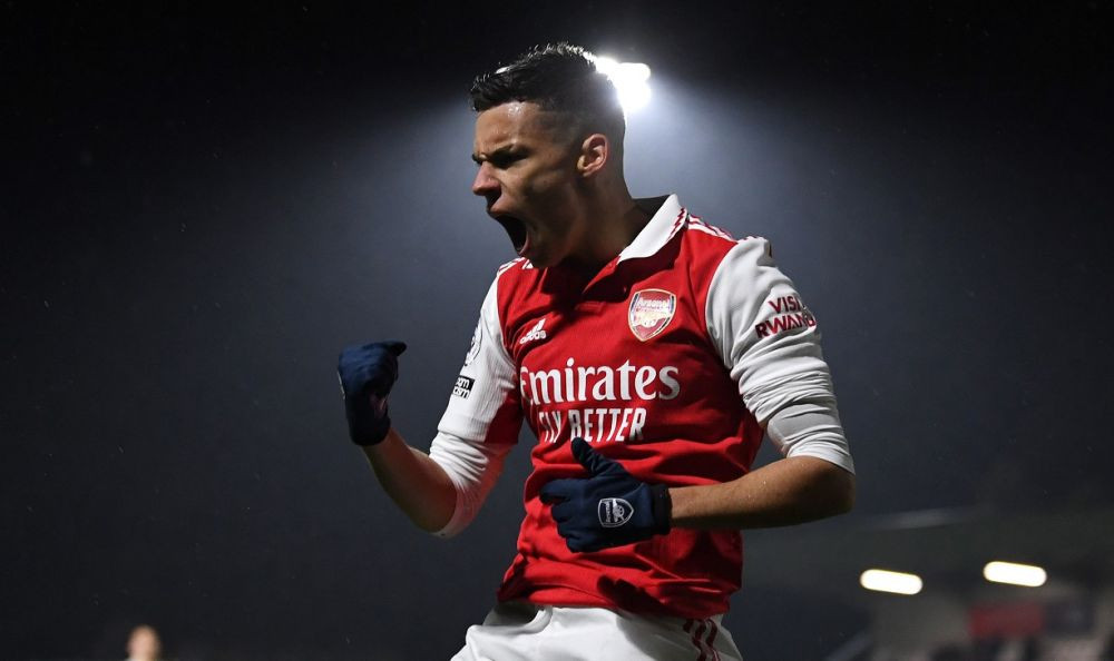 Acord cu Arsenal! . Britanicii anunță transferul lui Cătălin C&icirc;rjan