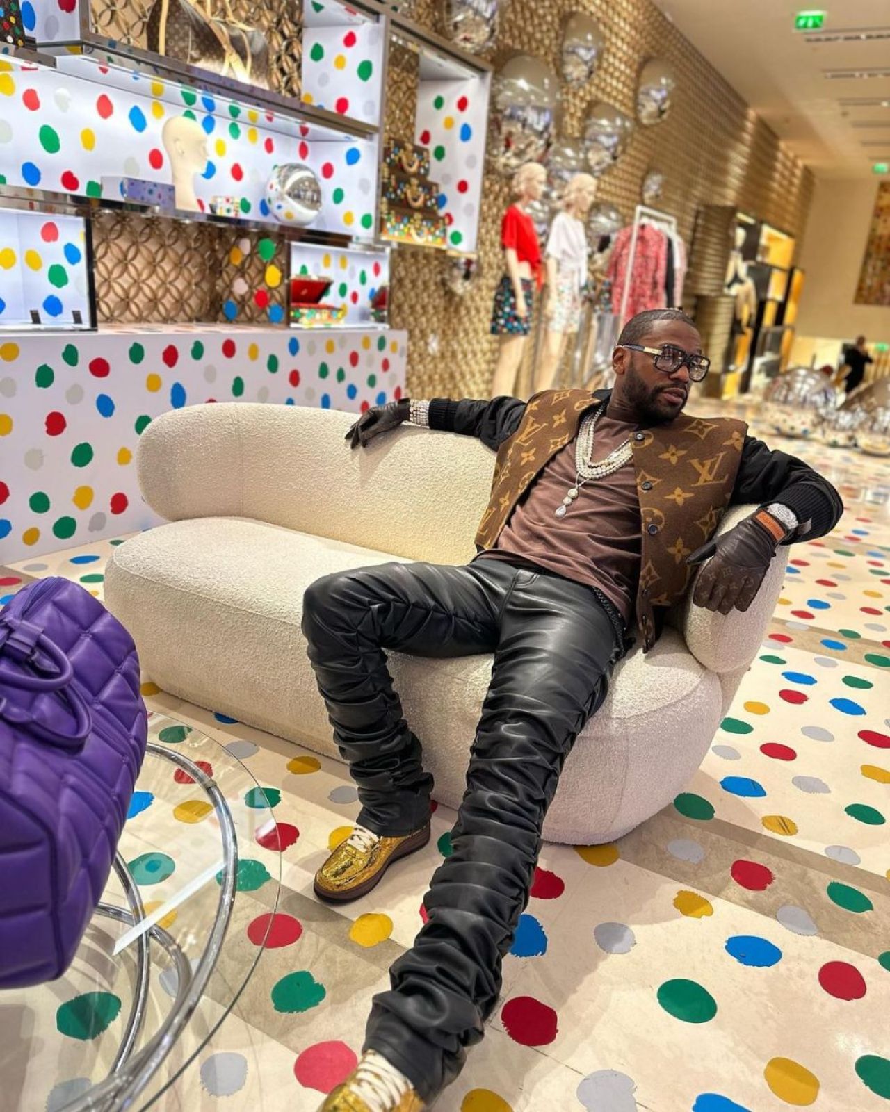 Floyd Mayweather are avion privat în valoare de 50 milioane dolari. Imagini spectaculoase cu aeronava inscripționată cu numele său_9