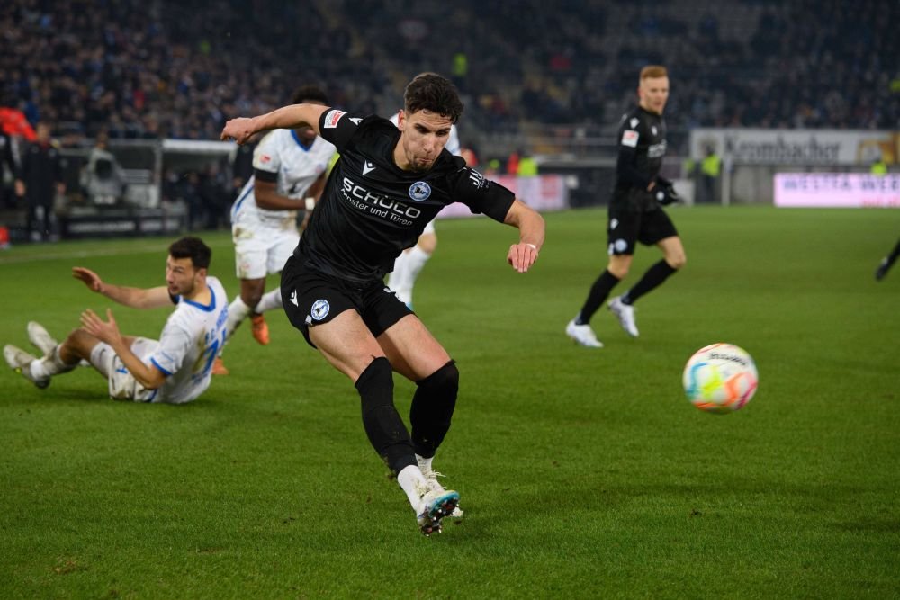 Fotbalistul rom&acirc;n care revine &icirc;n această vară &icirc;n Premier League se află pe lista fostului patron de la Inter Milano, Erick Thohir!
