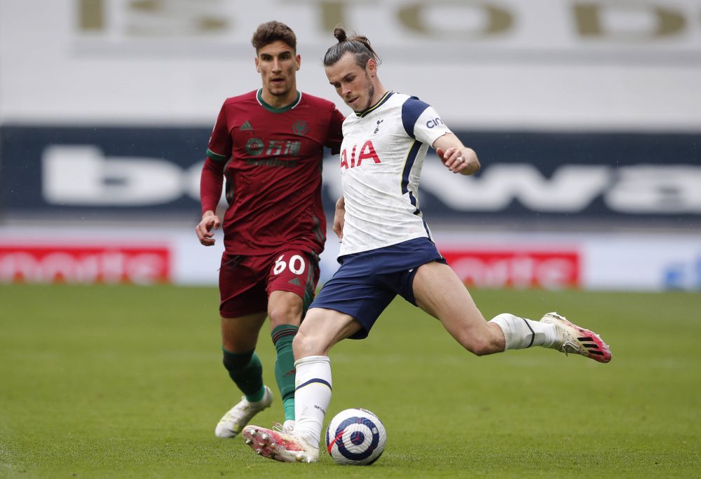 Fotbalistul român care revine în această vară în Premier League se află pe lista fostului patron de la Inter Milano, Erick Thohir!_12