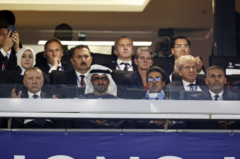 Răzvan Burleanu, în lojă la finala UEFA Champions League. Numele grele lângă care apare președintele FRF_4