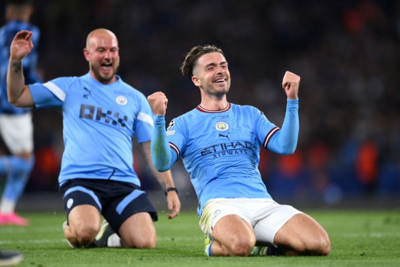 Jack Grealish nu s-a ferit de cuvinte după finala Champions League. A oferit interviu direct pe teren, cu lacrimi în ochi_2