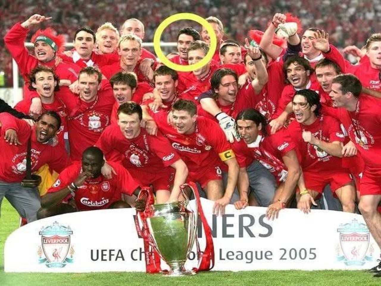 A câștigat două trofee Champions League, fără să joace vreun minut, la 18 ani distanță. Finalele s-au disputat pe același stadion_1