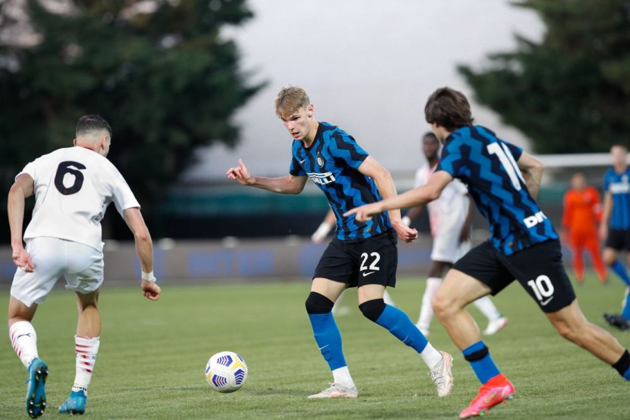 Atacantul român campion în Europa și trecut pe la Inter Milano a refuzat naționala: ”Se pare că el nu iubește țara asta”_4