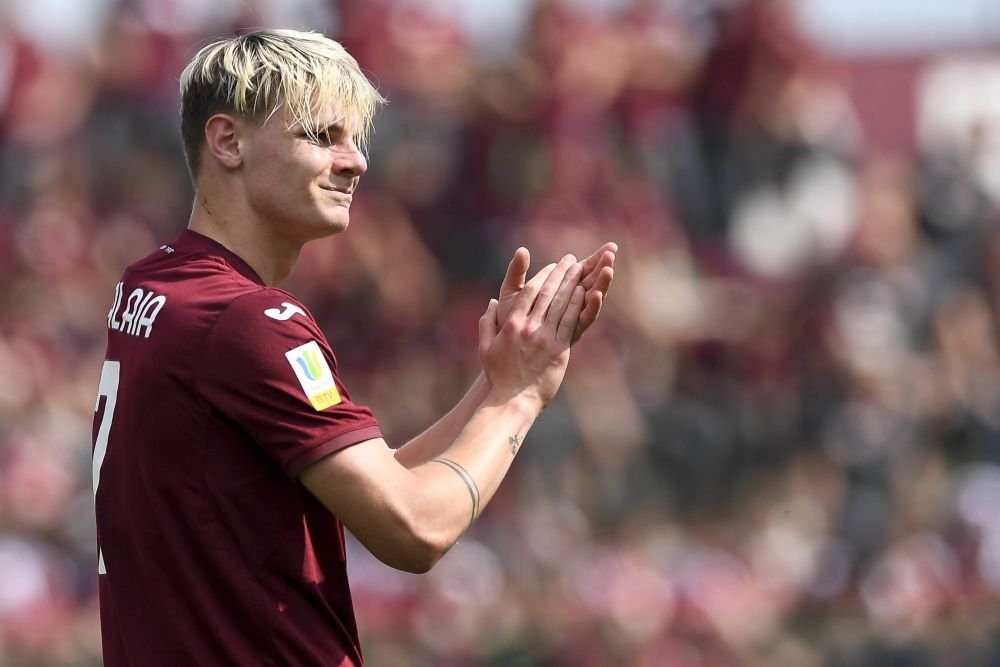 Atacantul român campion în Europa și trecut pe la Inter Milano a refuzat naționala: ”Se pare că el nu iubește țara asta”_7